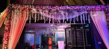 hotel grand manor
