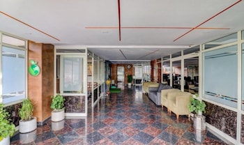 hotel grand manor