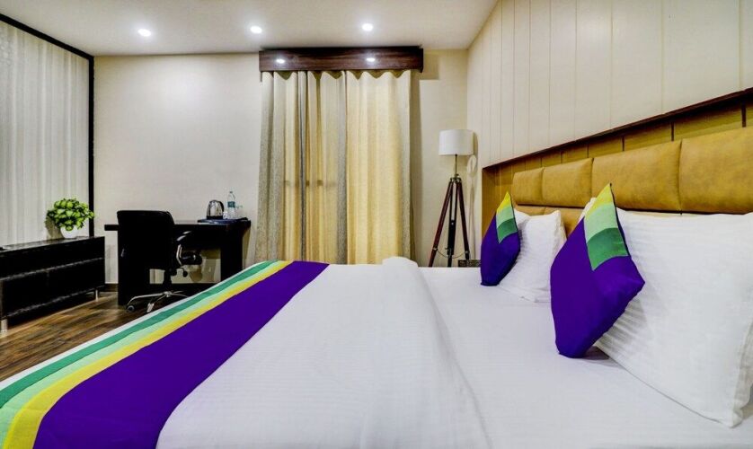 hotel grand manor