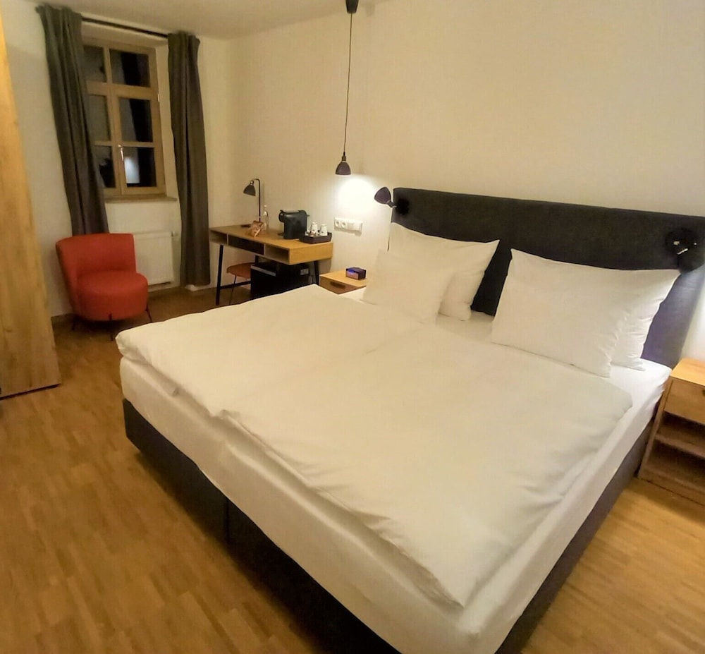 altstadthotel alt and jung