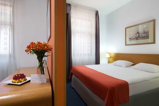 tulip inn rosa khutor