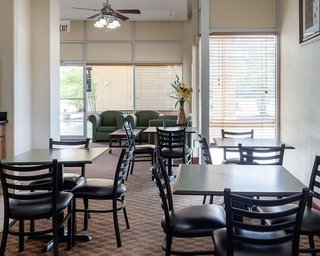 Quality Inn Louisville,Mississippi>>Louisville,3 star