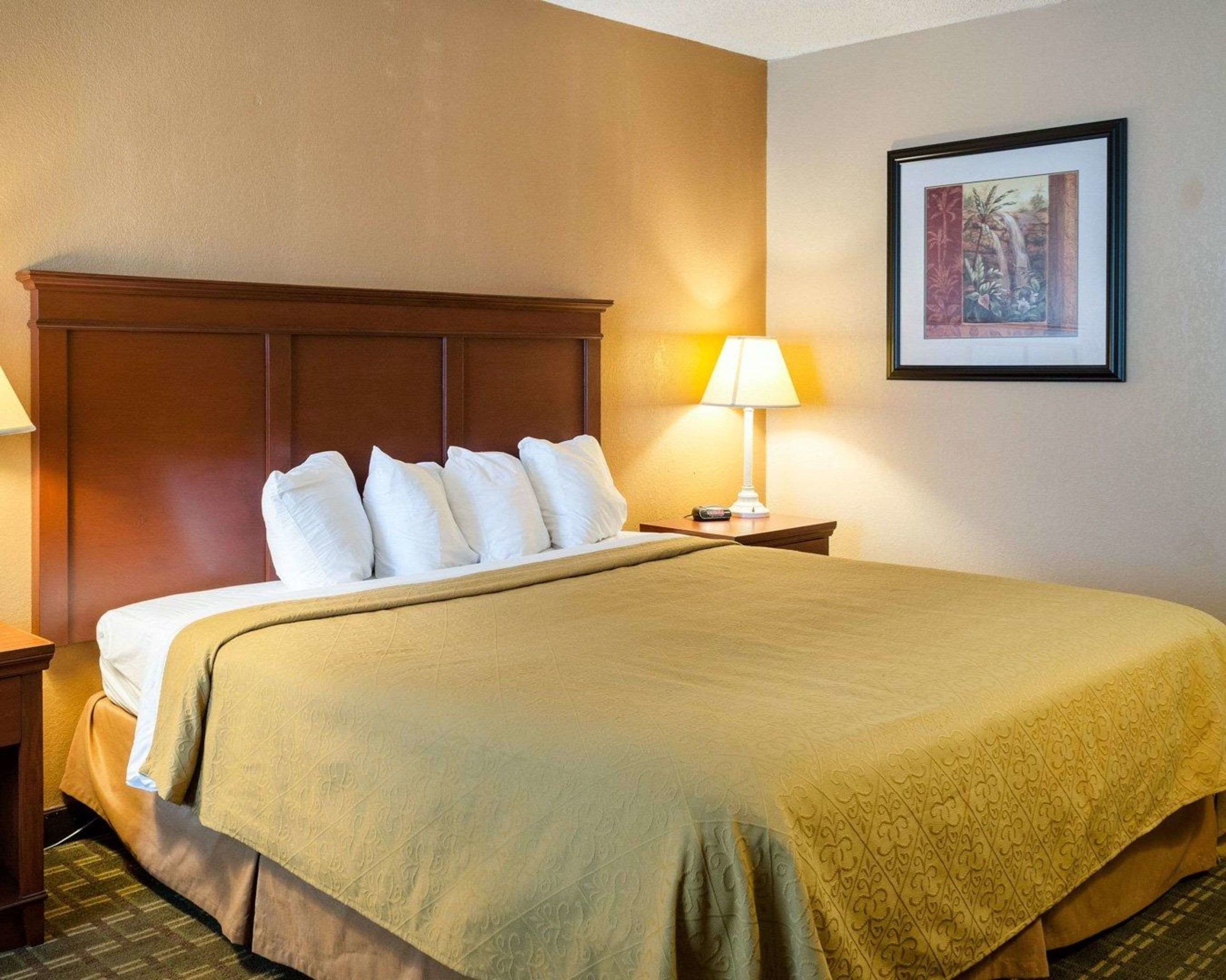 quality inn louisville