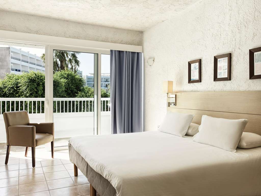 the apartments by esperia