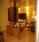 treebo tryst seven lake view