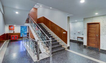 Treebo Premium Pearl Avenue Banquets And Lawn,Uttarakhand>>Dehradun,3 star