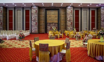 Hotel Tip Top International,Pimpri Chinchwad,4 star