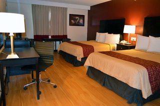 red roof inn lumberton