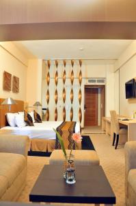 lux tychi hotel malang
