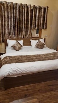 Hotel Babua Hyness By Avadhesh Group Of Hospitality,Haridwar>>Dehradun,3 star