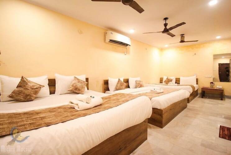 hotel babua hyness by avadhesh group of hospitality