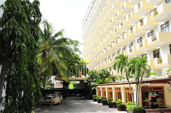 Golden Beach Hotel Pattaya,Pattaya>>Chonburi,3 star