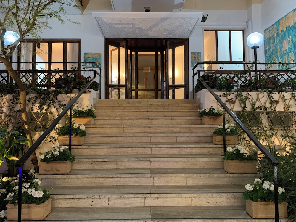 hotel conte