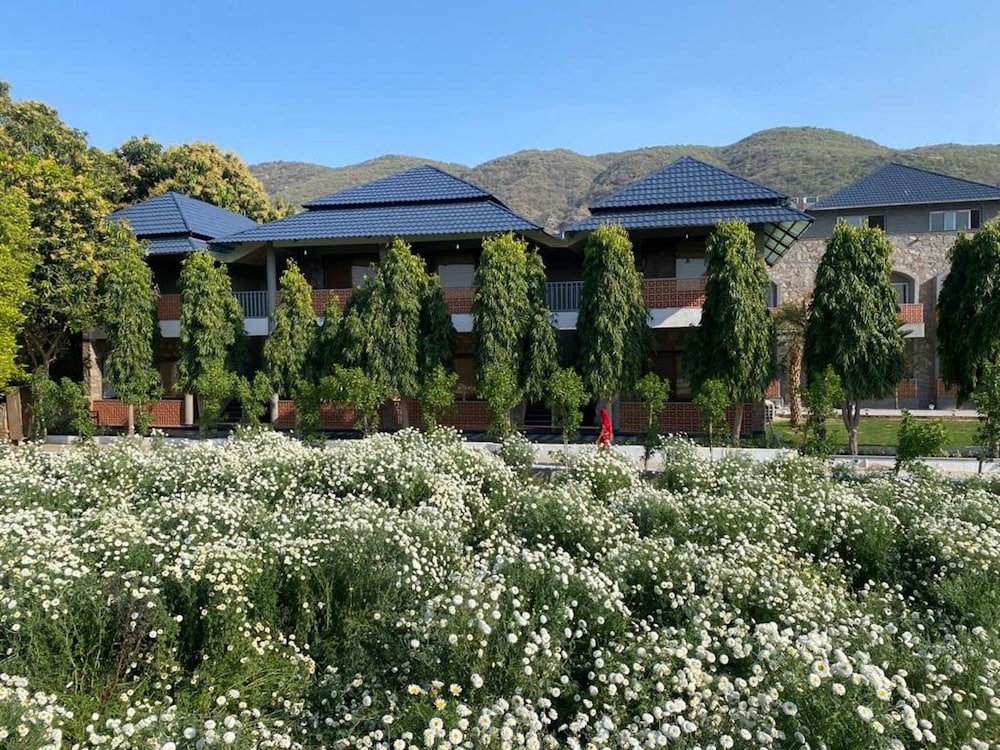 nature retreat resorts