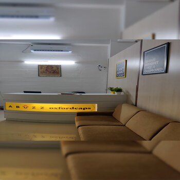Abuzz Oxfordcaps Dehradun - Campus Accommodation,Mussoorie>>Dehradun,2 star