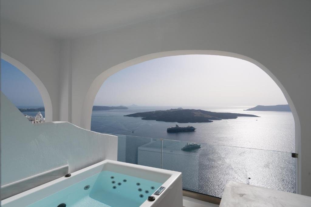 asha luxury suites