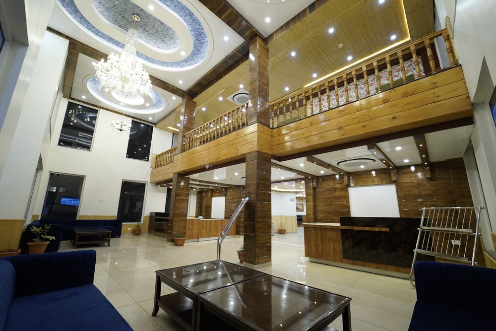 abhilashi residency and spa manali