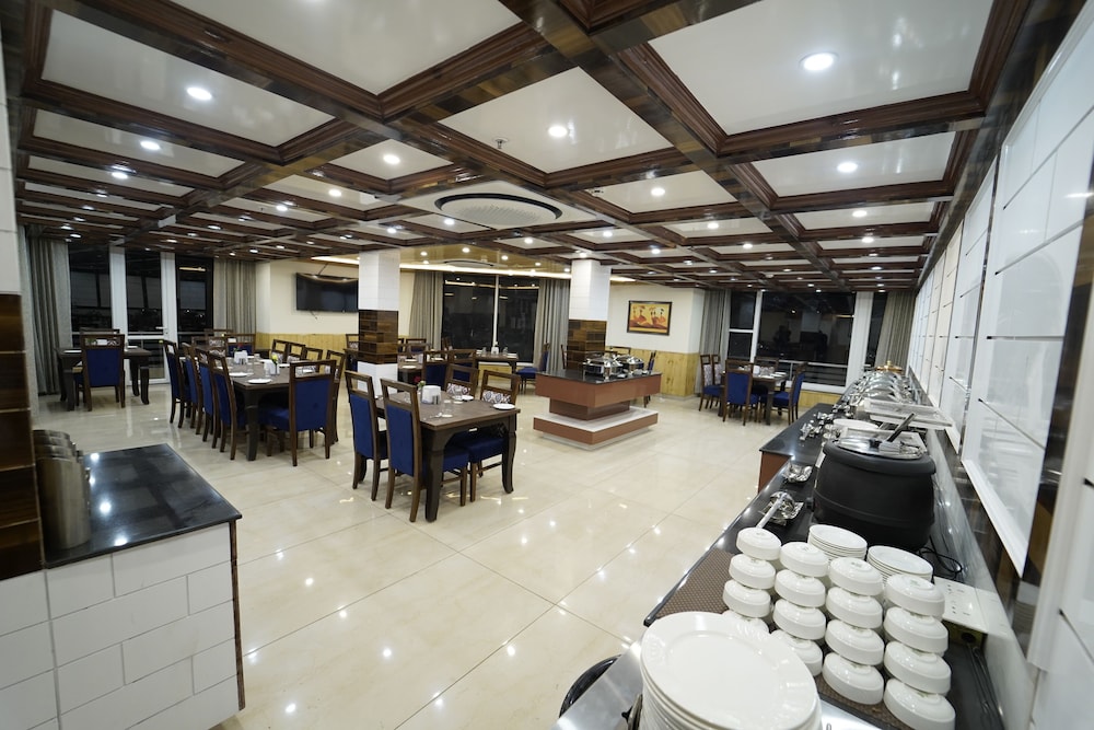 abhilashi residency and spa manali