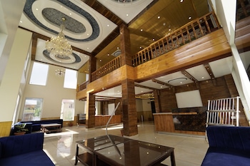 abhilashi residency and spa manali