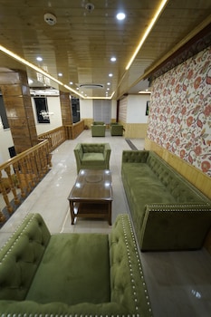 abhilashi residency and spa manali