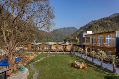 justa luxe rasa retreat and spa rishikesh
