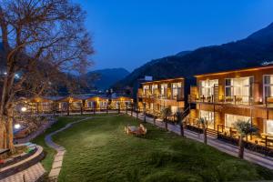justa luxe rasa retreat and spa rishikesh