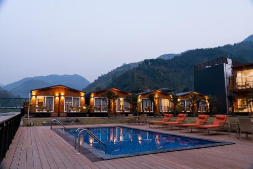 justa luxe rasa retreat and spa rishikesh