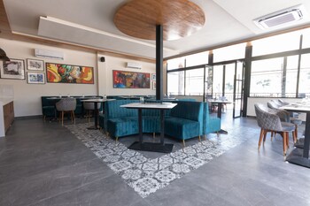 justa luxe rasa retreat and spa rishikesh