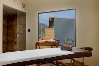 justa luxe rasa retreat and spa rishikesh