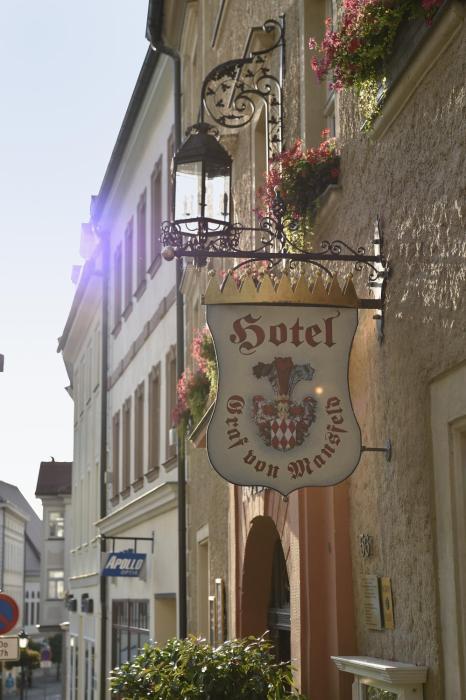 hotel graf von mansfeld