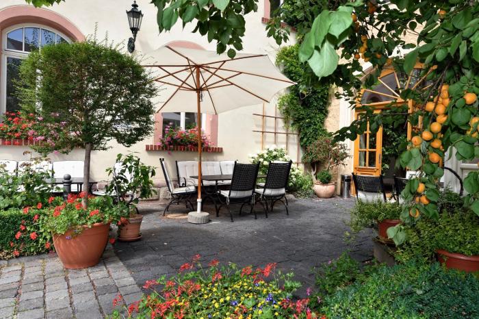 hotel graf von mansfeld