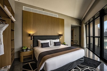 the first collection business bay