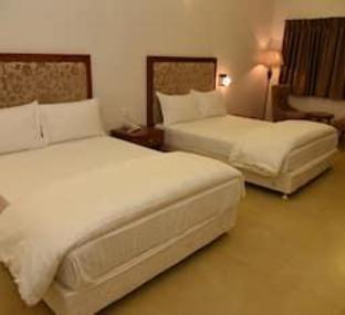 Palm Green Club,Kheda>>Ahmedabad,3.5 star