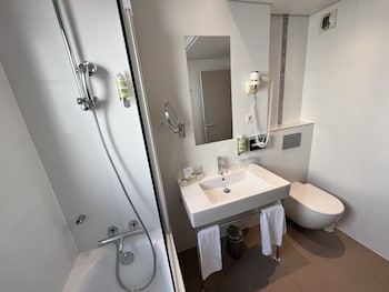 holiday inn paris auteuil by ihg