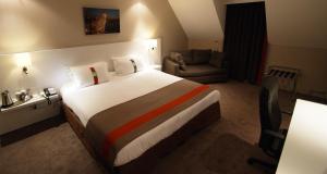 Holiday Inn Paris - Auteuil By Ihg,Montparnasse>>Boulogne-Billancourt,3 star