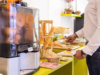 ibis styles paris saint denis plaine