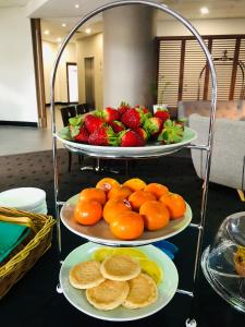 central hillcrest apartment hotel