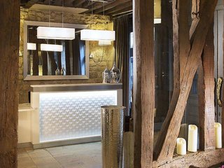 hotel jacques de molay