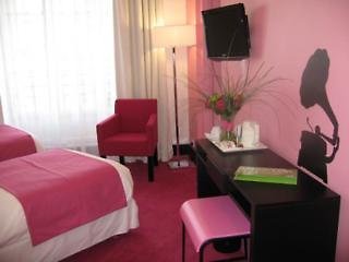 Hôtel Rochechouart - Orso Hotels,Near Moulin Rouge,4 star