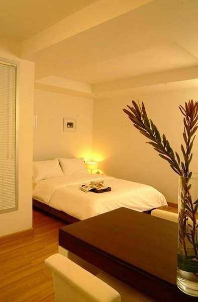 the bedrooms boutique hotel