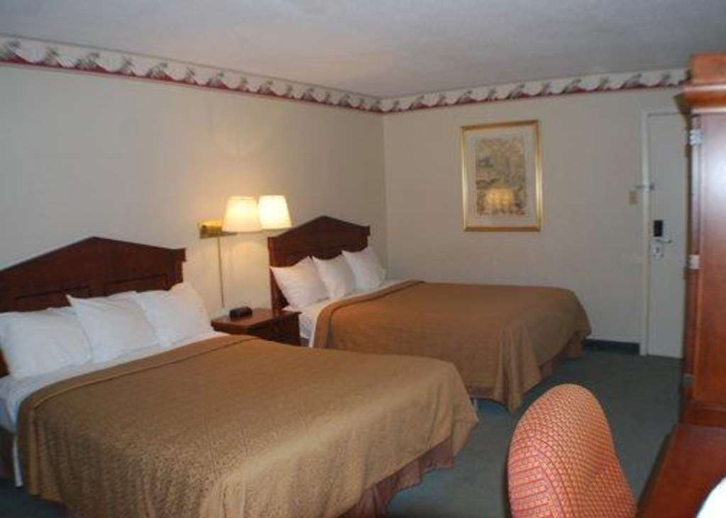 quality inn new liskeard on