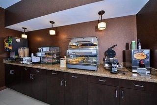 Americas Best Value Inn & Suites Cuero,Texas>>Cuero,2 star