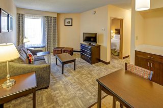 Hampton Inn & Suites Cleveland-Airport/Middleburg Heights,Cuyahoga County>>Cleveland,3 star