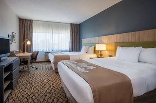 Days Inn & Suites By Wyndham Rochester Hills Mi,Pontiac>>Detroit,3 star