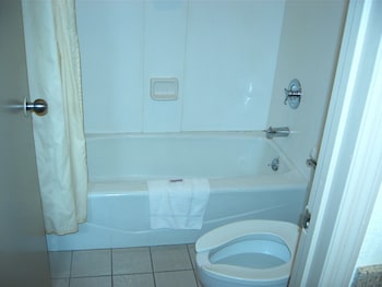 travelers inn and suites