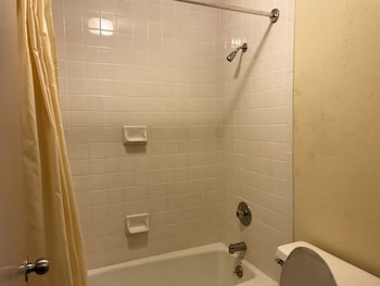 travelers inn and suites