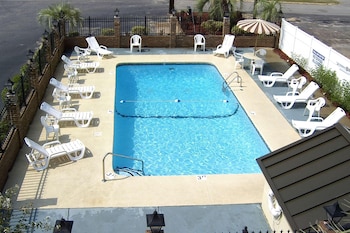 travelers inn and suites