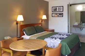 travelers inn and suites