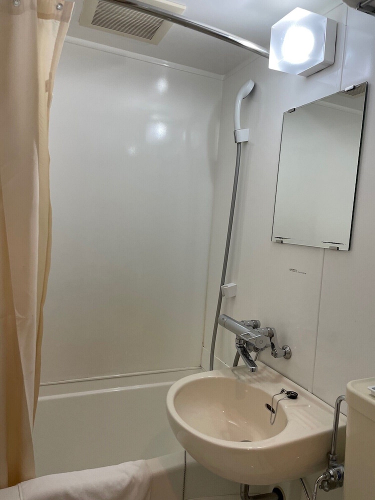 hotel sun plus yutaka