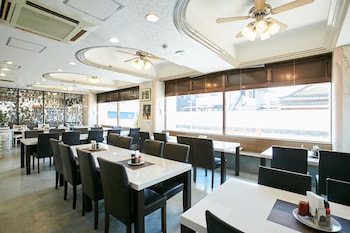 hotel sun plus yutaka